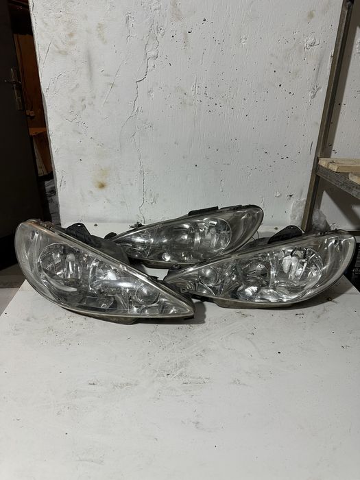 Фары на Peugeot 206