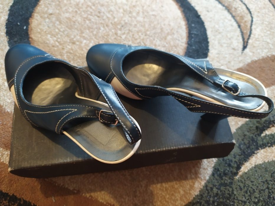 Pantofi piele naturala culoare blue inchis cu alb nr 38