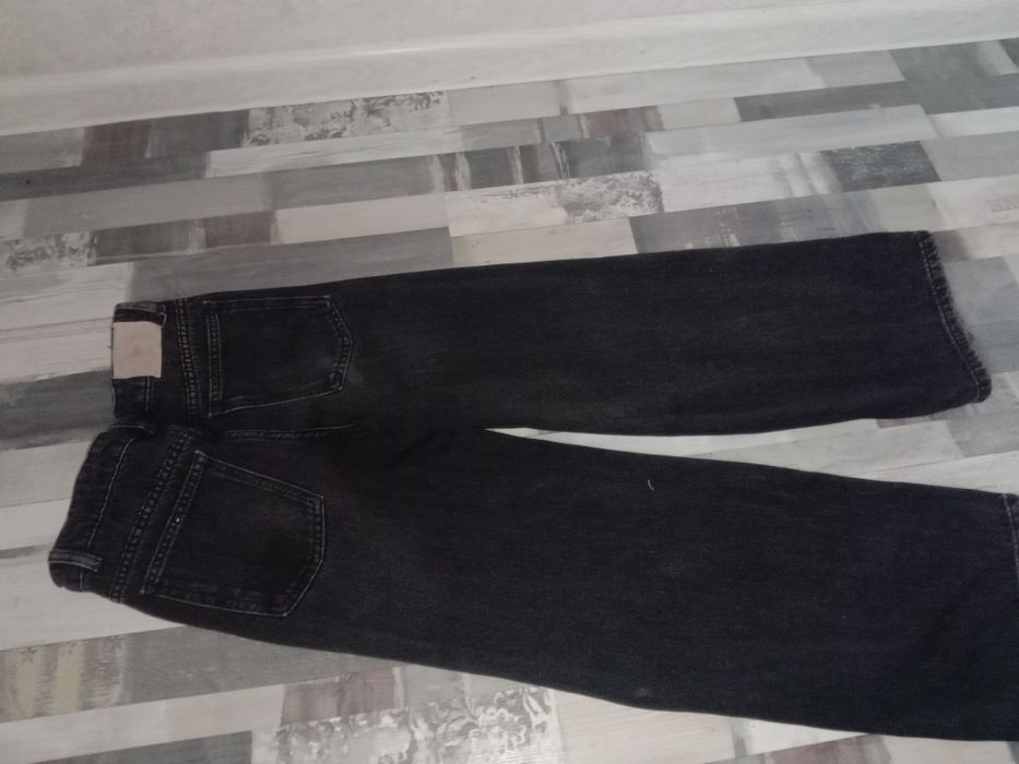 Джинсы ZARA хорошие