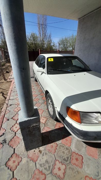 Продается ауди 1993