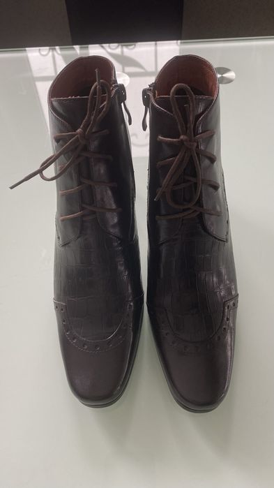 Стильные ботильоны женские