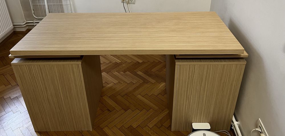 Birou mare  cu sertare și dulap – stare foarte bună