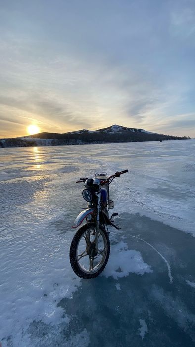 Продам мотоцикл яки