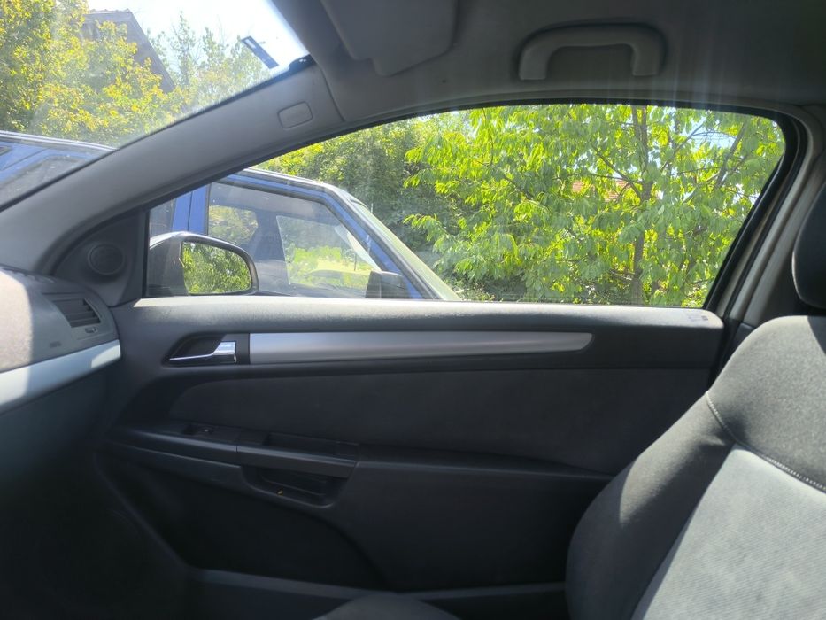 Opel Astra 1.9 120 hp