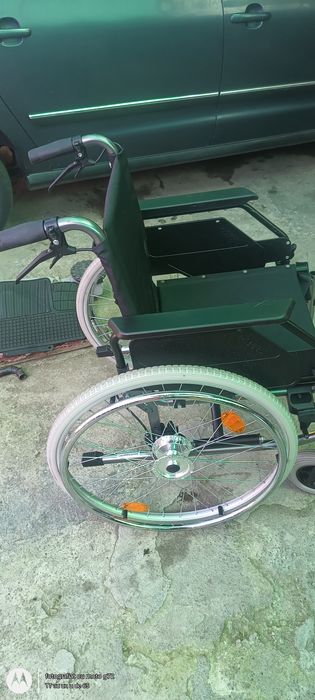 vand carucior nou. pt pesroane cu dizabilitati.u