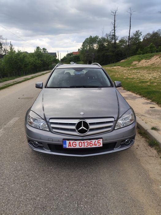 Vând Mercedes Benz c class 180 cdi