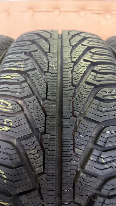 215/60/16 M+S 4 buc Uniroyal