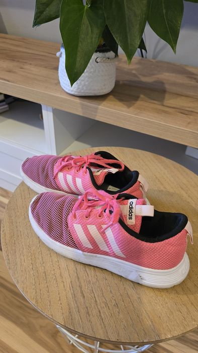 Маратонки  адидас размер 38 2/3