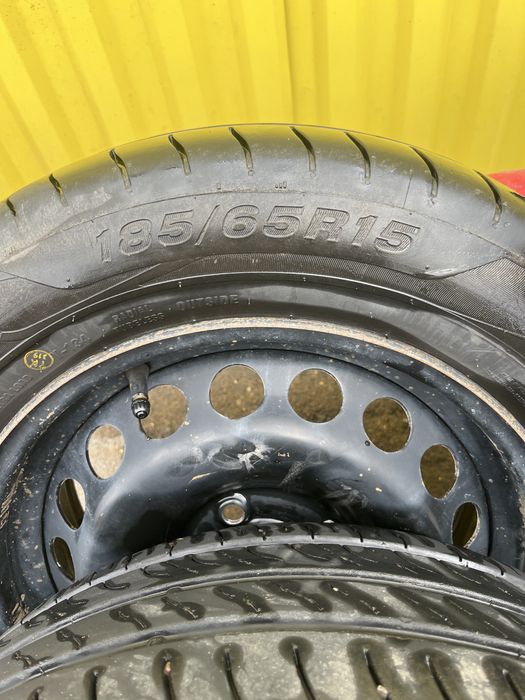 Продам летние шины  р15