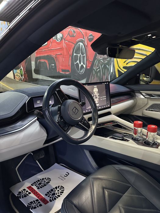 Zeekr 001 You Dual motor srochno sotiladi