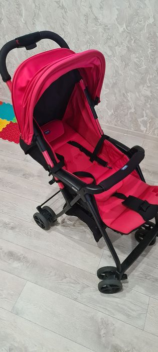 Продам коляску фирмы Чико
