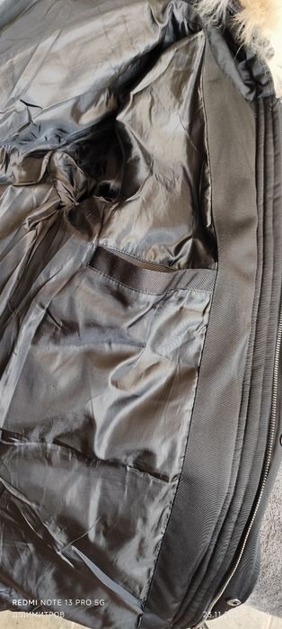 ЧИСТО НОВО мъжко яке!!!