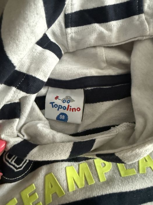 Два броя суичери Zara размер 98