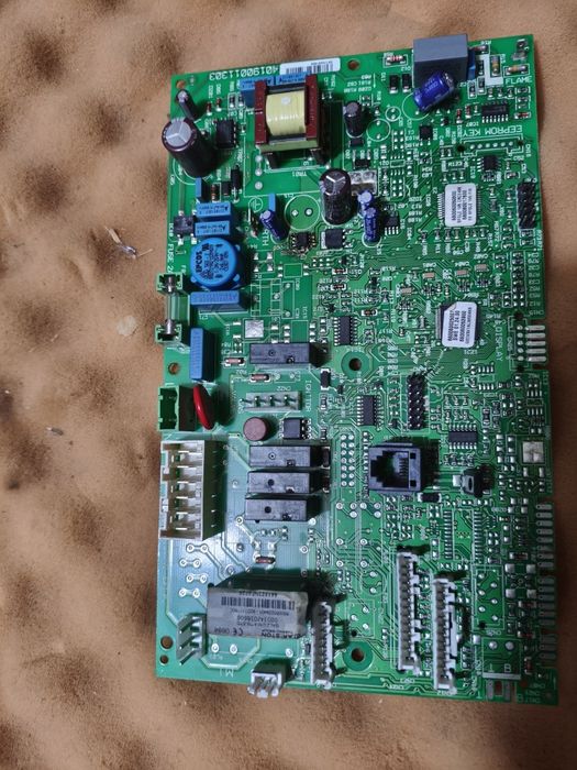 Плата от котла Aniston  не рабочая