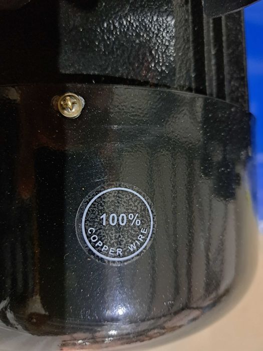 КОПРЕСОР ЗА ВЪЗДУХ ROEN-200л / 12.5 бара.