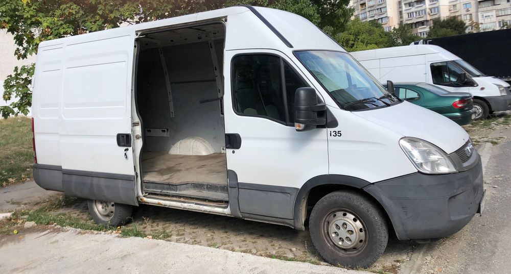 Транспортни услуги с бус в София и страната