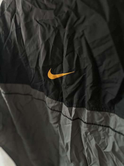 Jachetă / Windbreaker Nike Vintage - Mărimea XL - Model Retro