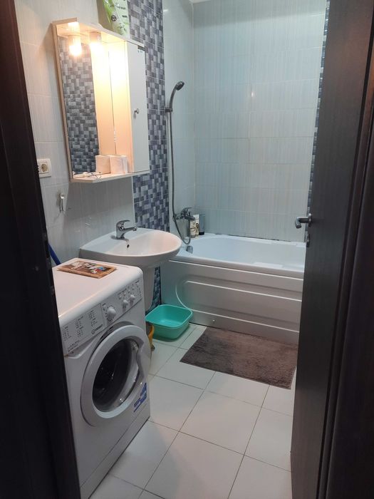 Inchiriez garsoniera Militari Residence