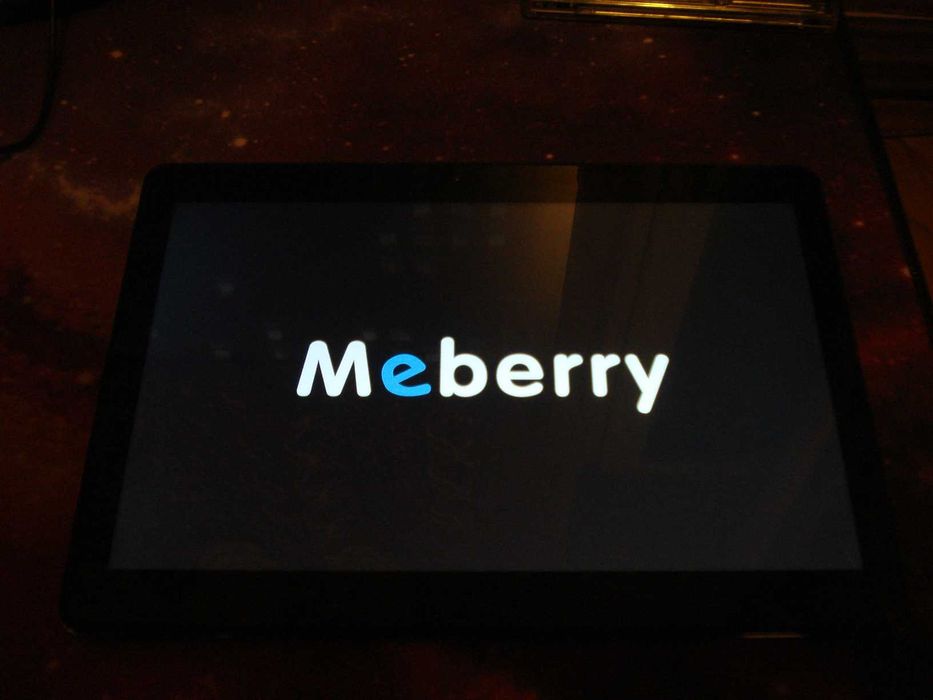 Tableta Meberry M6 diagonala 10" android 9 64gb dual sim port