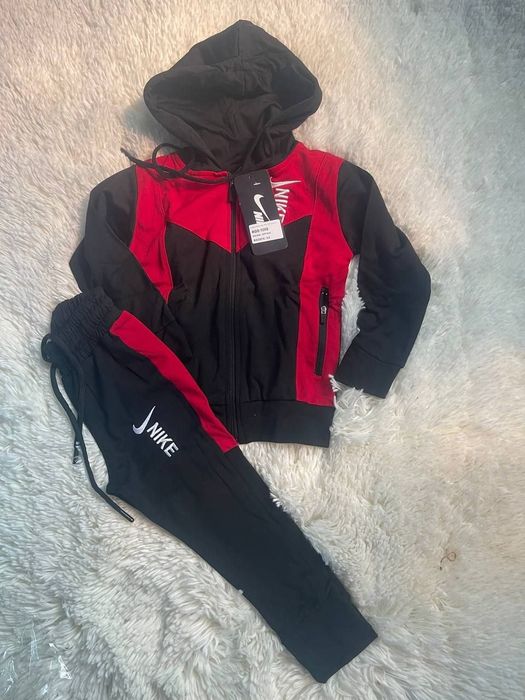 Trening fete și baieti