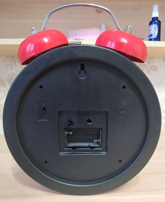 Настенные часы / Часы будильник / Часы для детей