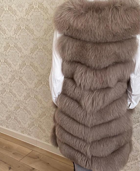 Меховые жилетки (песцовые)