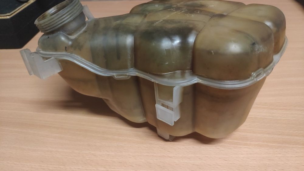 Разширителен съд за охлаждаща течност Опел Зафира турер Ц Opel Zafira