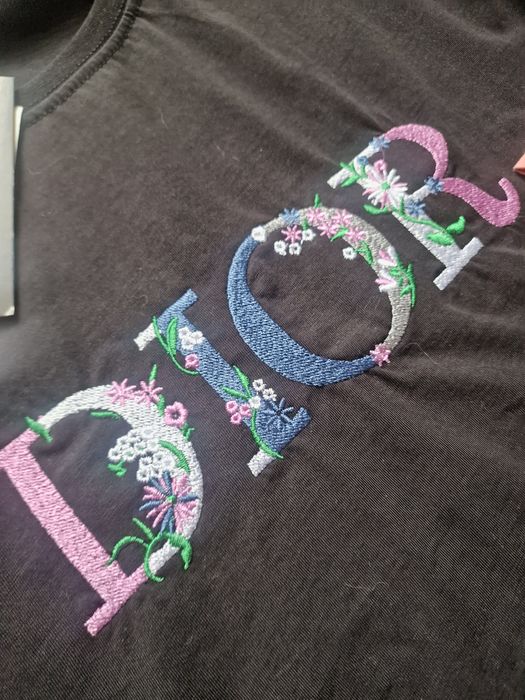 Страхотни дамски тениски S M L XL