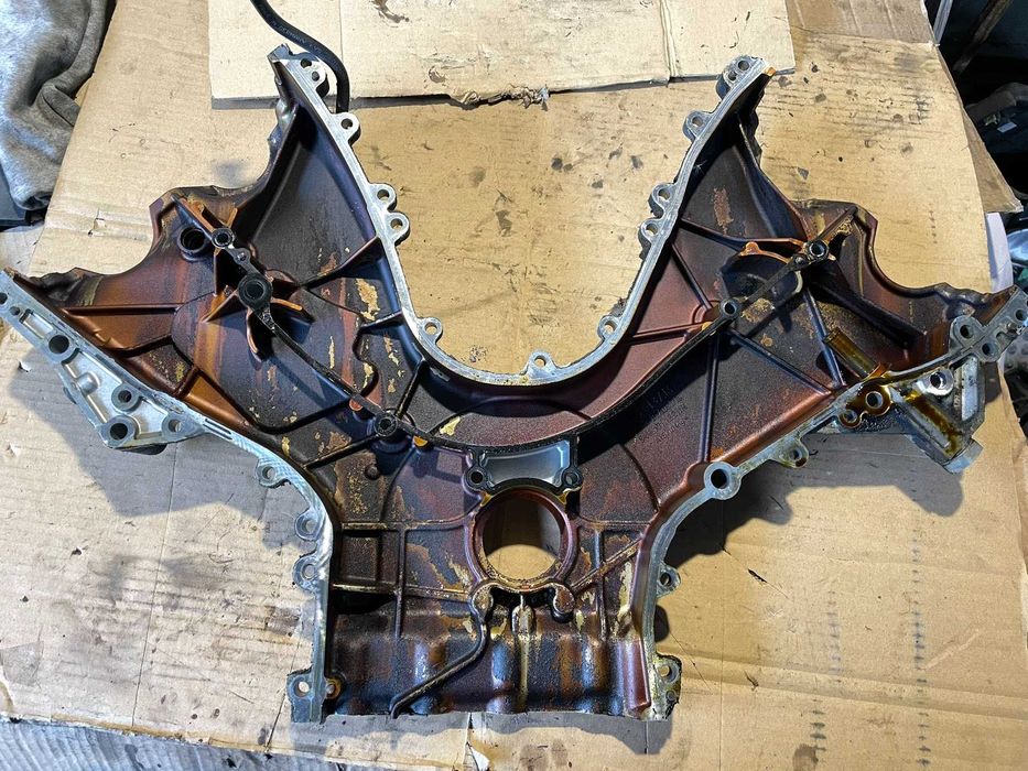 Преден Капак Ангренажно Задвижване Porsche Cayenne 957 4,8 V8