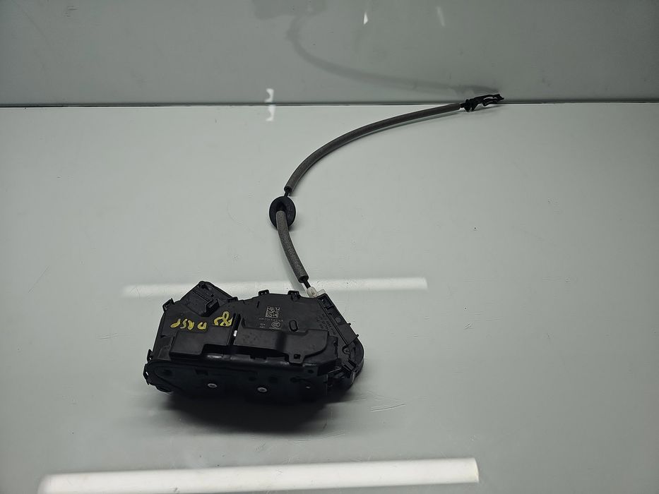 Broasca usa dreapta spate Volkswagen Touran (5T1) R-line [Fabr 2015-pr