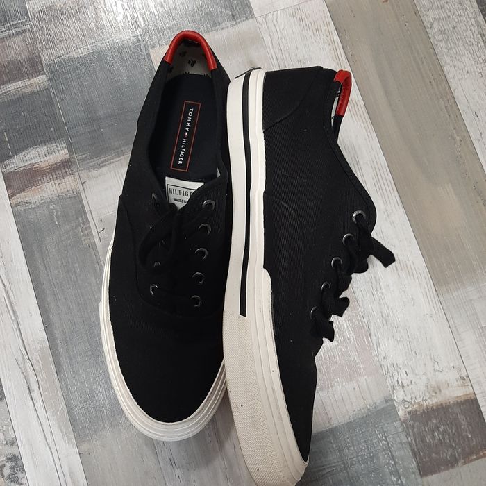 Tomi Hilfinger  43 номер