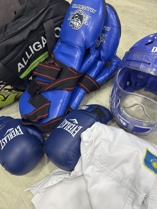 Продам всё для таэквандо