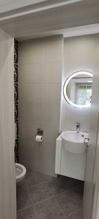 Дава се под наем Офис в Пловдив, Център - 130 кв.м за 1581 € - Снимка #12