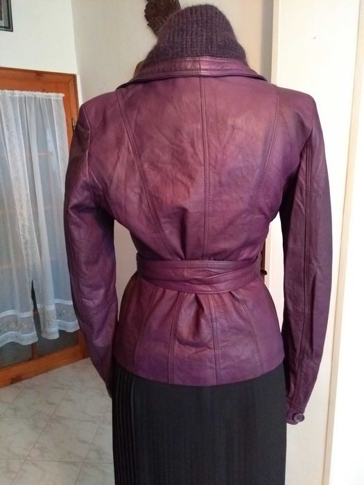 ЕСТЕСТВЕНА КОЖА дамско елегантно сако в лилав цвят /Made in ITALY/