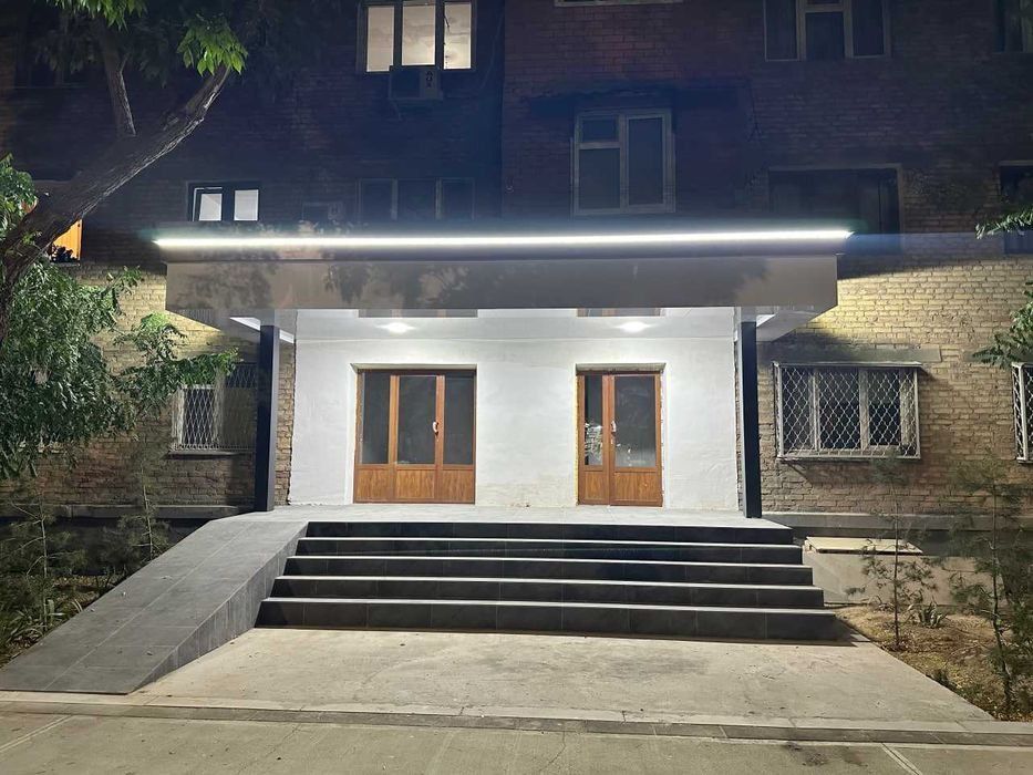 Продаётся срочно нежилое помещение авиасозлар