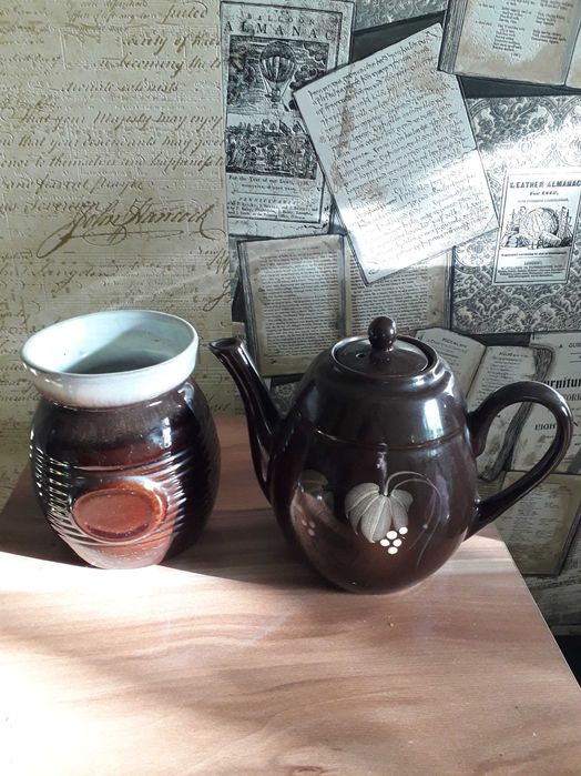 Глиняный горшок в отличном состоянии