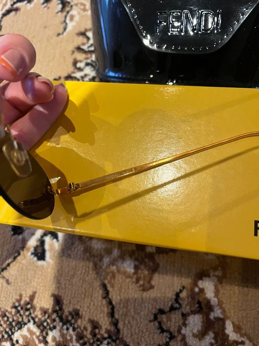 Слънчеви очила разпродажба