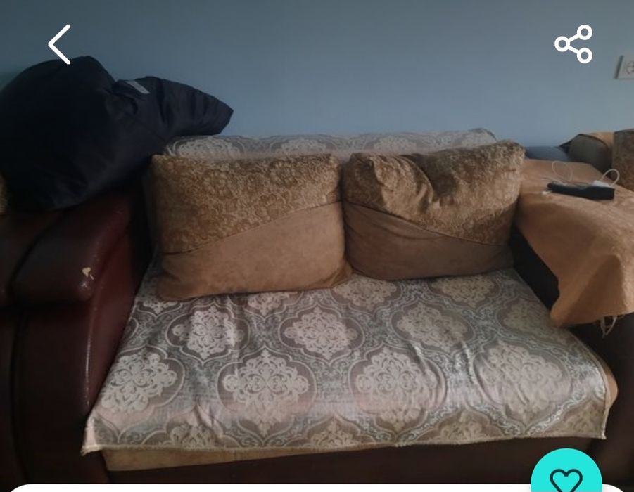 Диван в хорошем состоянии