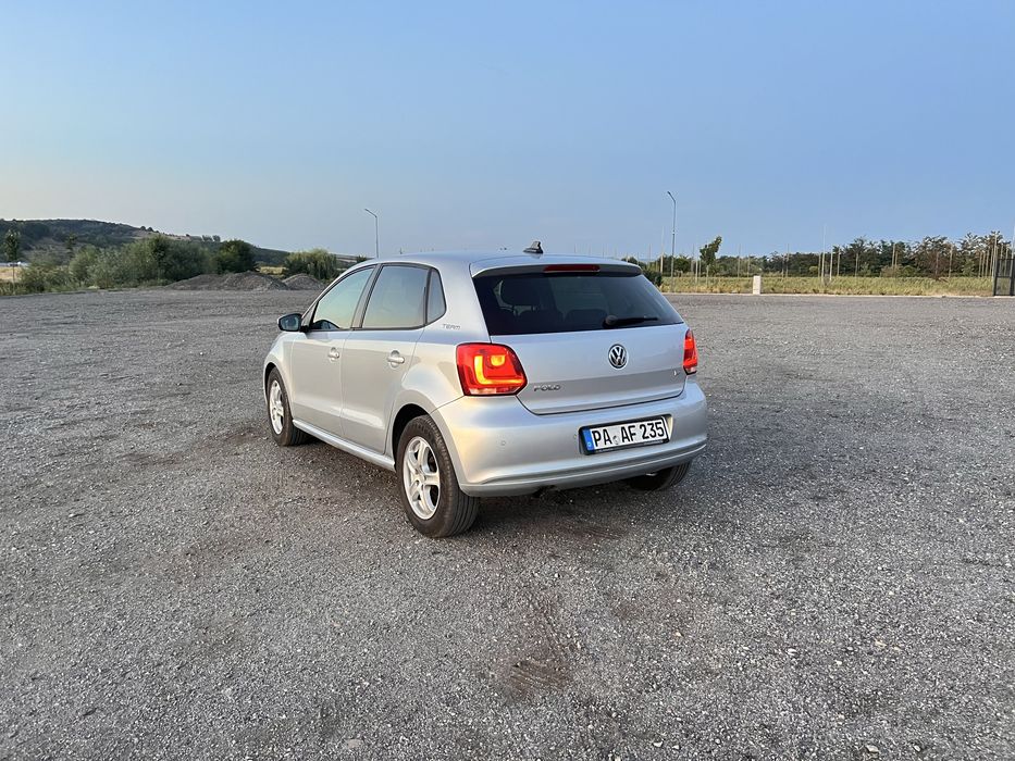 VOLKSWAGEN Polo 2010 — imagine 5