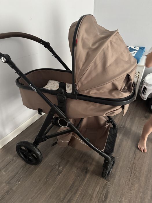 Коляска Kidilo в отличном состоянии