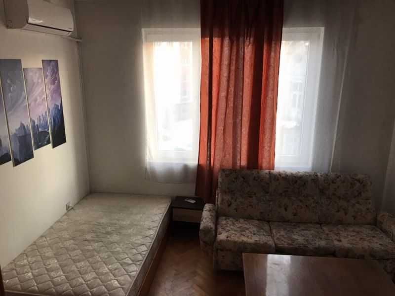 Дава се под наем Тристаен апартамент в София, Център - 108 кв.м за 665 € - Снимка #4