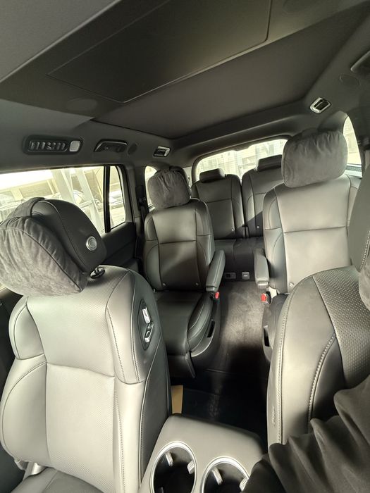 LI 9 Ultra 2025 / 03 oy