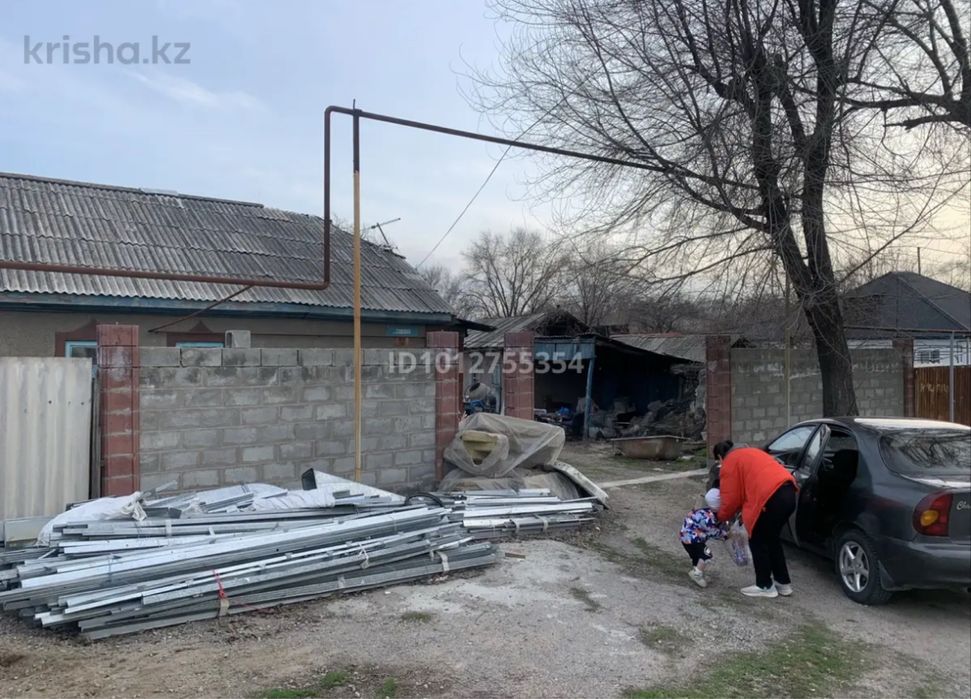 Продам дом. Часть дома. торг есть. Село Байтерек