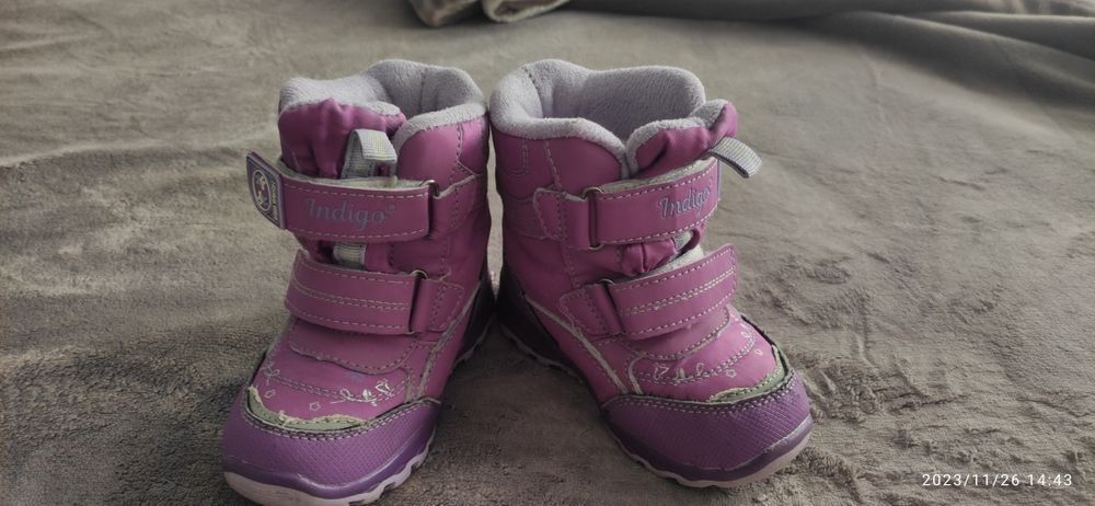 Продам сапоги для девочки