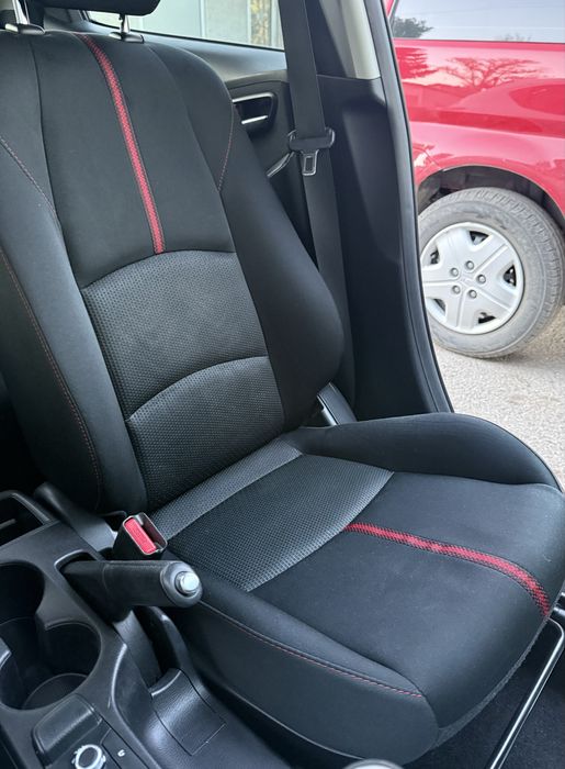 Mazda 2 Skyactiv Мазда 2