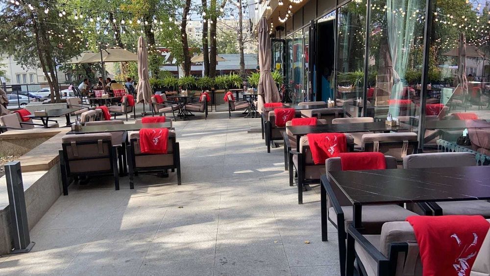 столы стулья диваны кресла для летников терасс