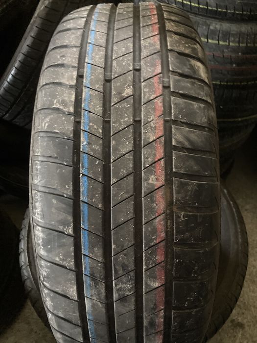 Anvelope Bridegestone 4 buc 215/60 R 16 Dot 2022