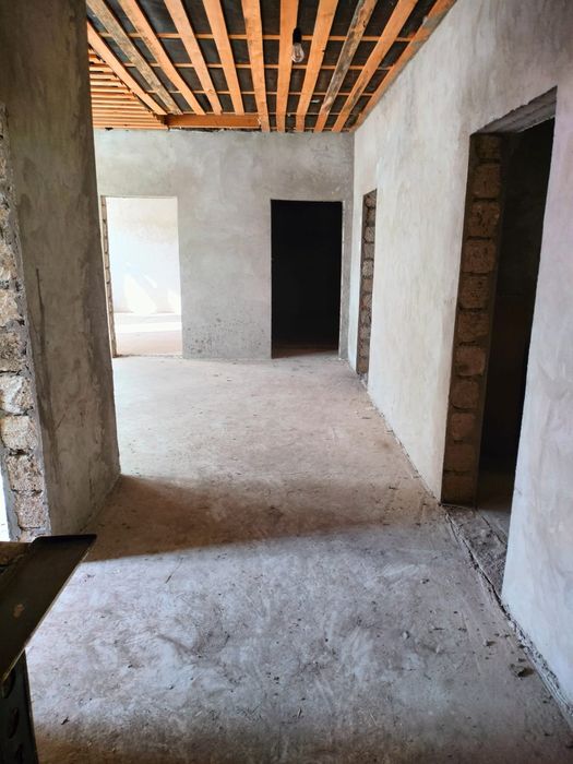 Еркинкалада үй сатылады