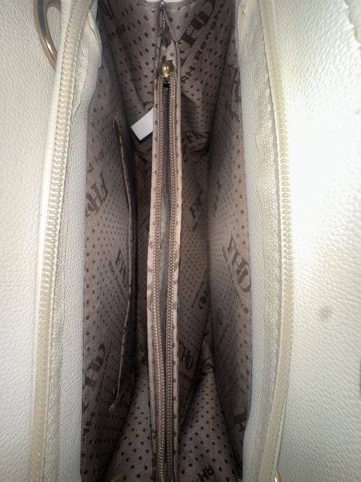 Продавам жеска чанта не използвана