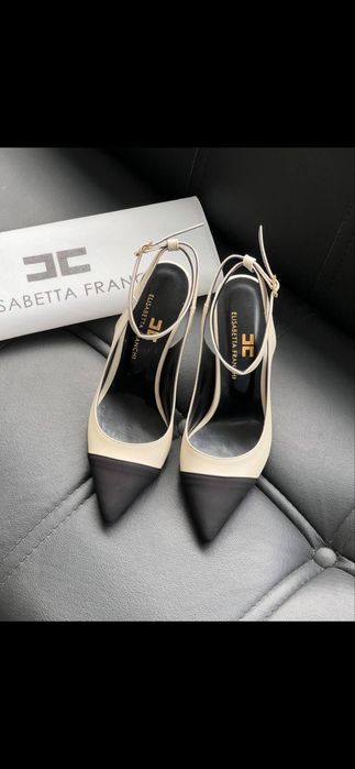 Стилни и елегантни Елизабет френчи